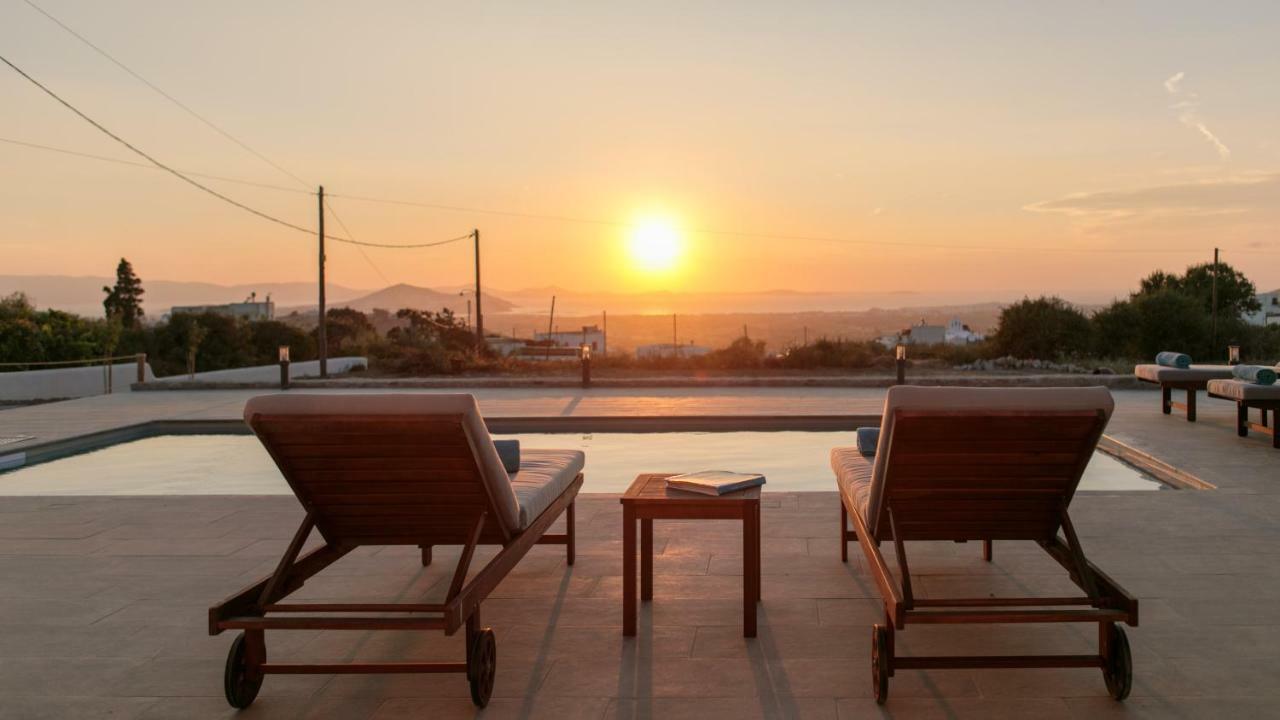 Naxos Infinity Villa And Suites Galanado Bagian luar foto